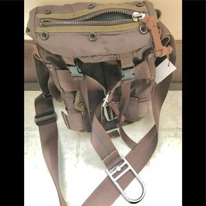 Tough JeanSmith Bag. Brown lots of pockets.